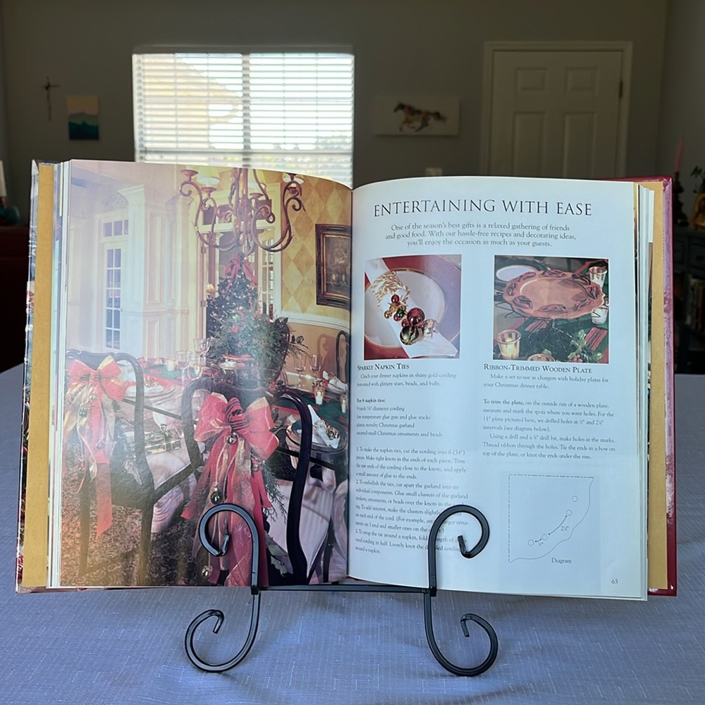 SOUTHERN LIVING CHRISTMAS 1998 - Picture 3 of 12